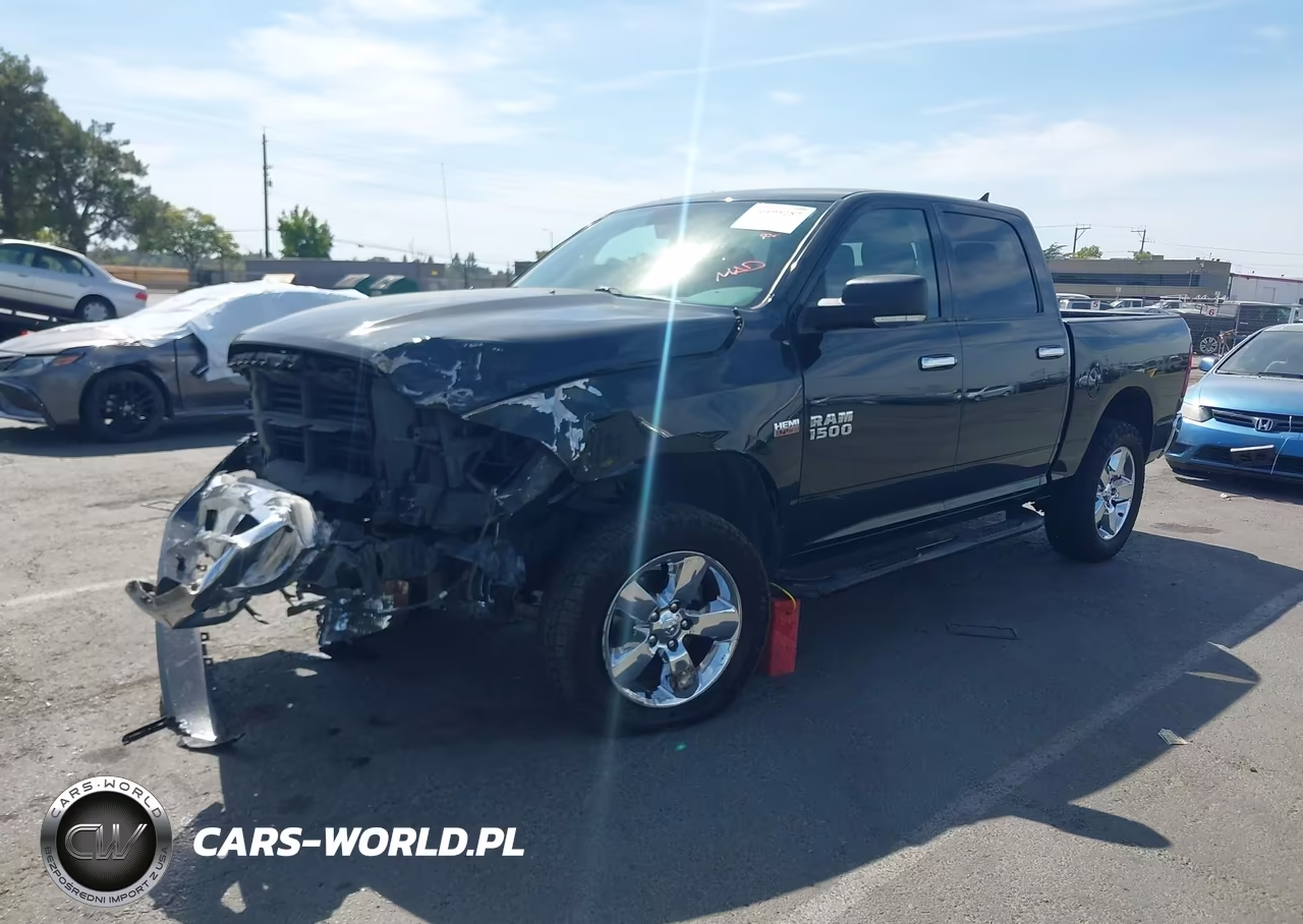 2018 Ram 1500 Big Horn VIN:1C6RR7LT0JS323845 - 2