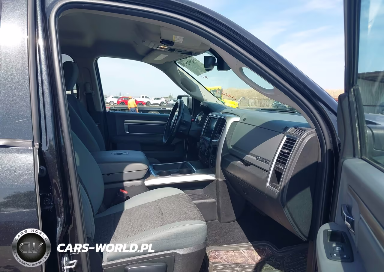 2018 Ram 1500 Big Horn VIN:1C6RR7LT0JS323845 - 5