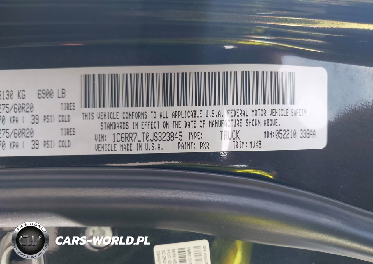 2018 Ram 1500 Big Horn VIN:1C6RR7LT0JS323845 - 9