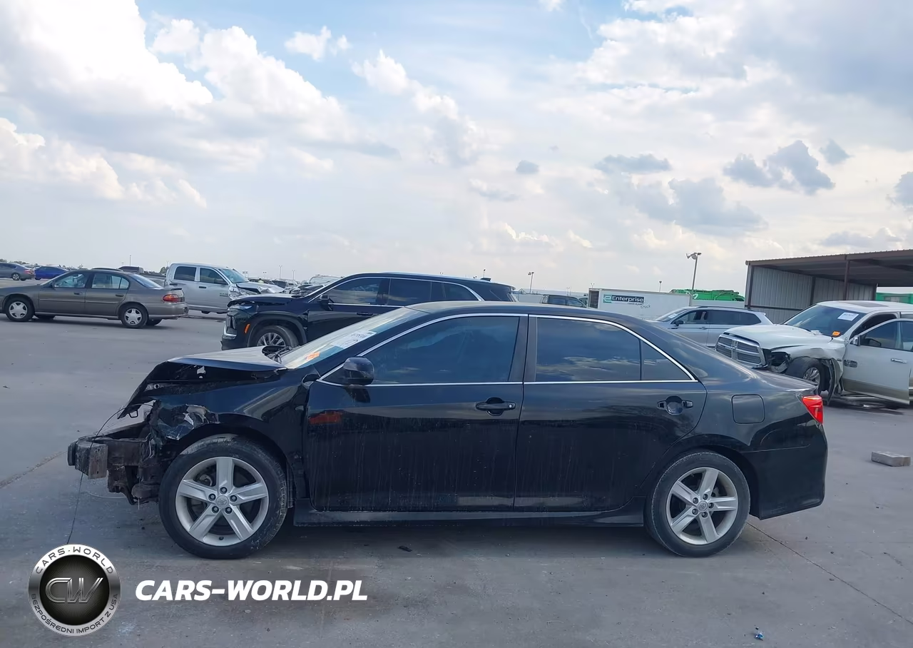 2014 Toyota Camry Se VIN:4T1BF1FK9EU796507 - 14