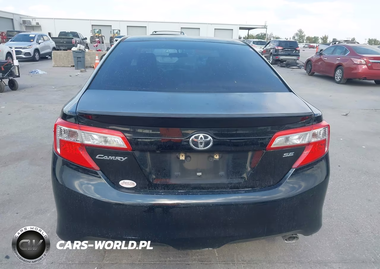 2014 Toyota Camry Se VIN:4T1BF1FK9EU796507 - 16