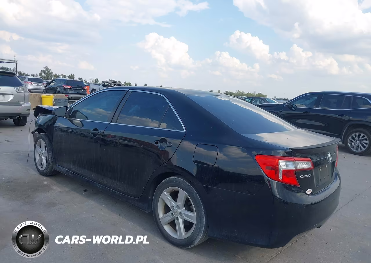 2014 Toyota Camry Se VIN:4T1BF1FK9EU796507 - 3