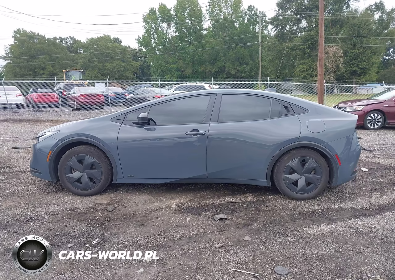 2024 Toyota Prius Le Awd-E VIN:JTDADABU4R3011464 - 15