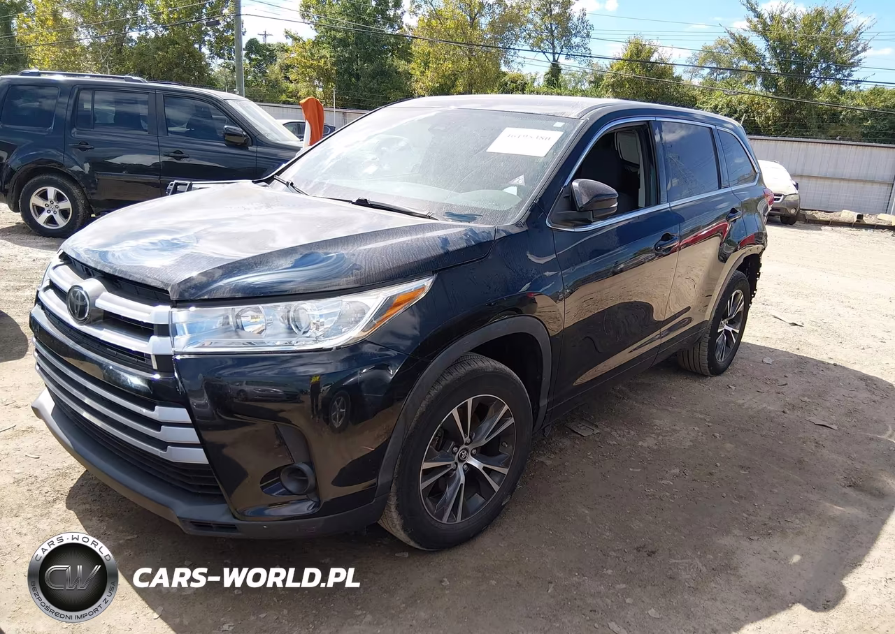 2018 Toyota Highlander Le VIN:5TDZARFHXJS039683 - 2