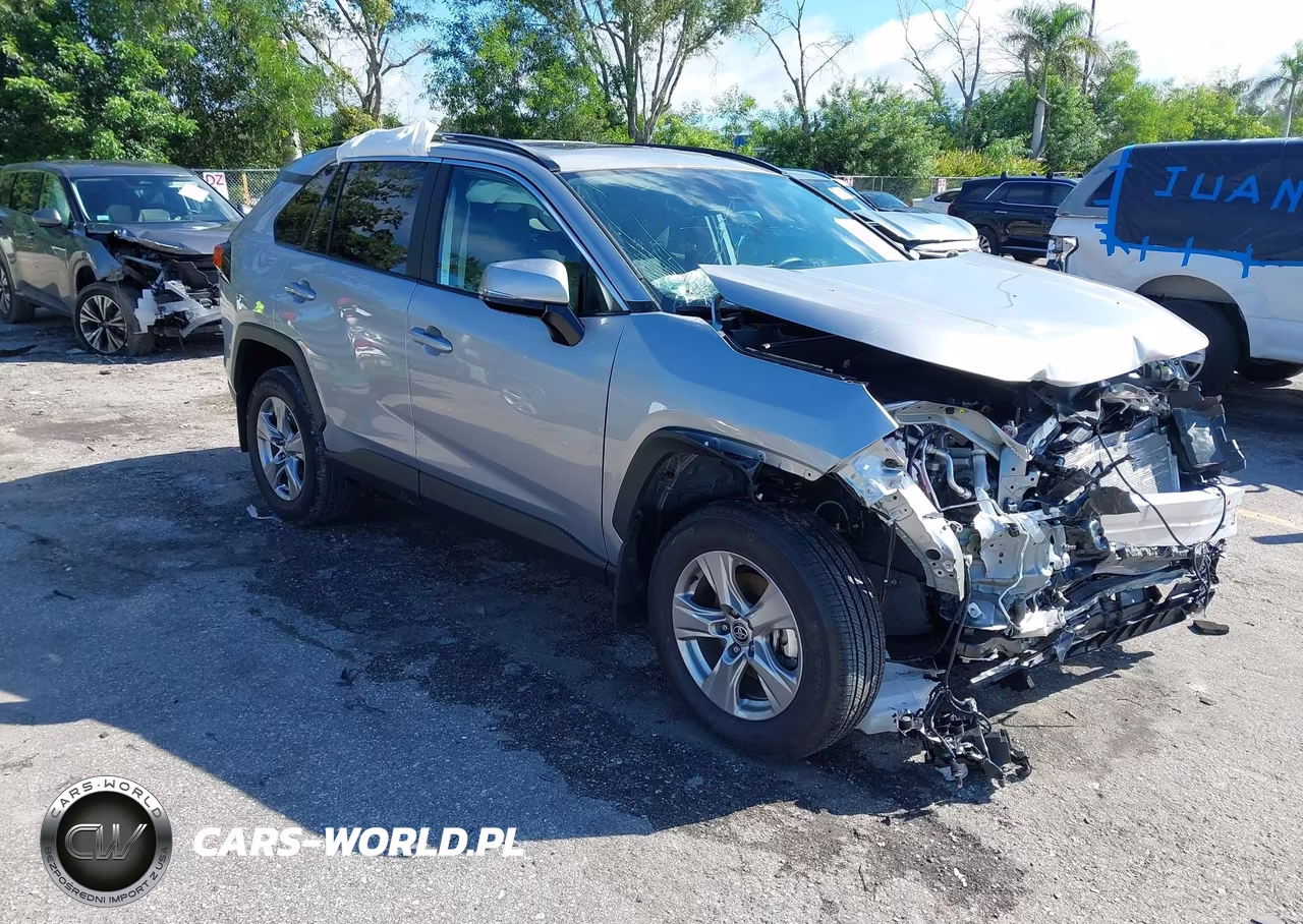2025 Toyota Rav4 Xle