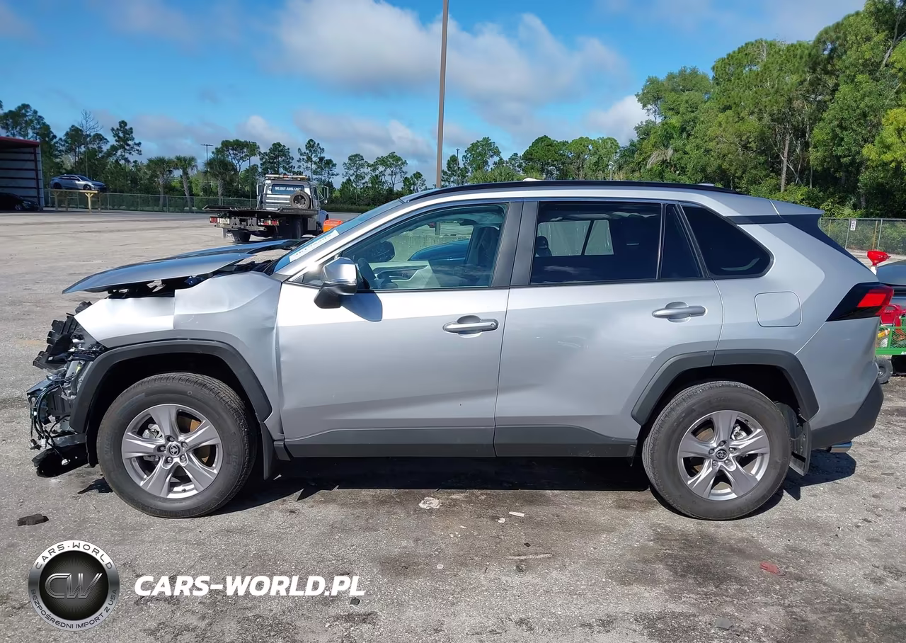 2025 Toyota Rav4 Xle VIN:2T3W1RFV1SC347903 - 15