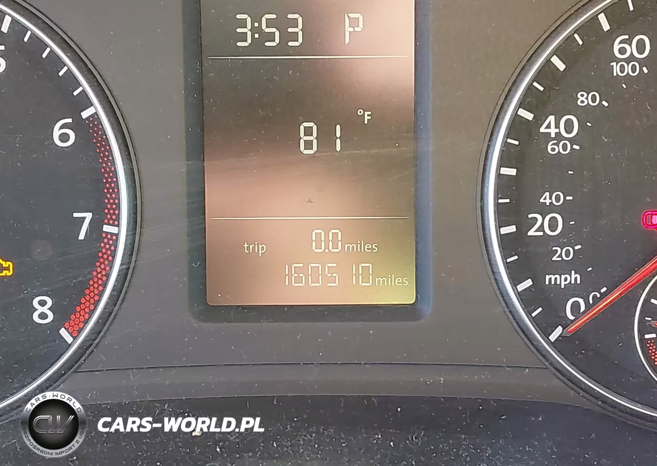 2015 Volkswagen Passat 1.8T Wolfsburg Edition VIN:1VWAT7A33FC037657 - 7