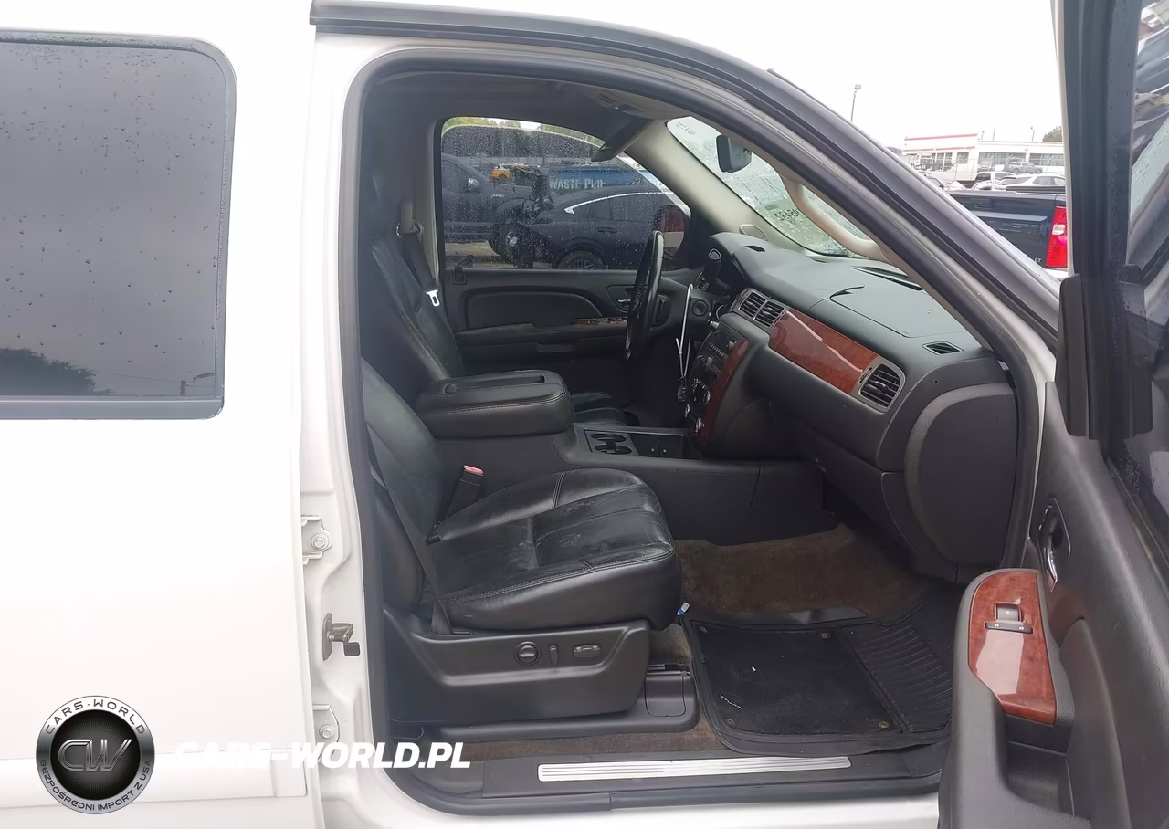 2009 Chevrolet Tahoe Lt2 VIN:1GNFC23009R198782 - 5