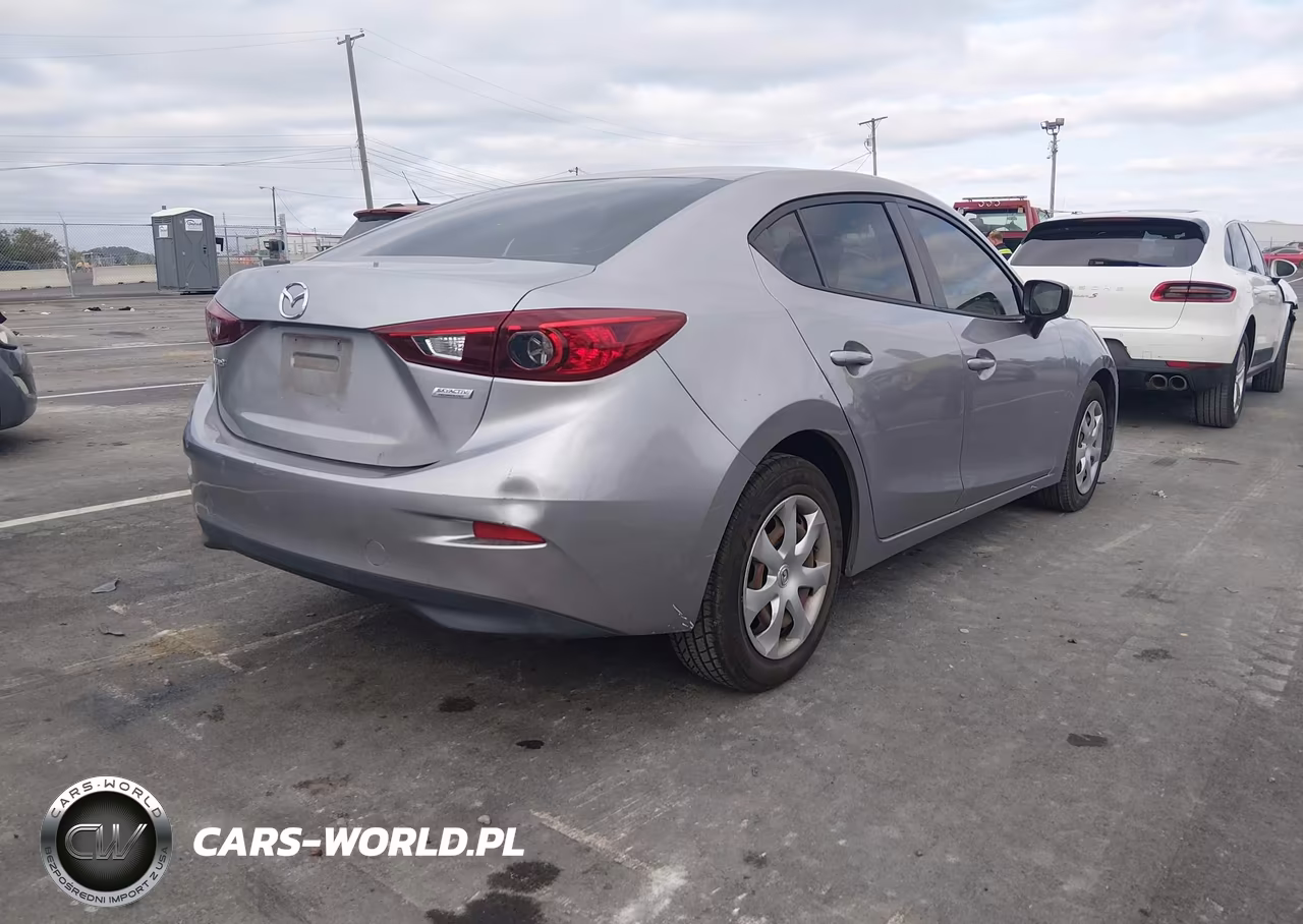 2015 Mazda Mazda3 I Sport VIN:3MZBM1U78FM179241 - 4