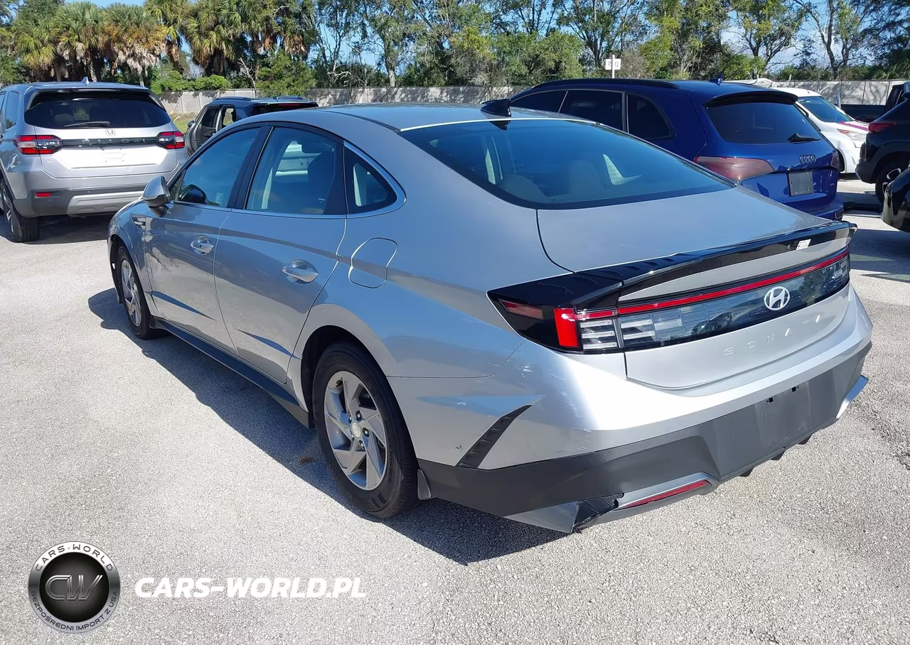 2025 Hyundai Sonata Se VIN:KMHL24JA8SA429031 - 3
