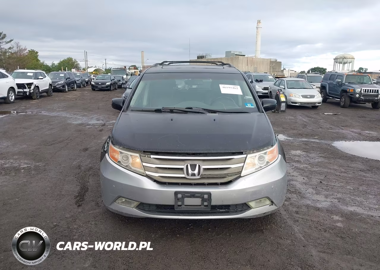 2012 Honda Odyssey Touring-Touring Elite VIN:5FNRL5H9XCB086051 - 12