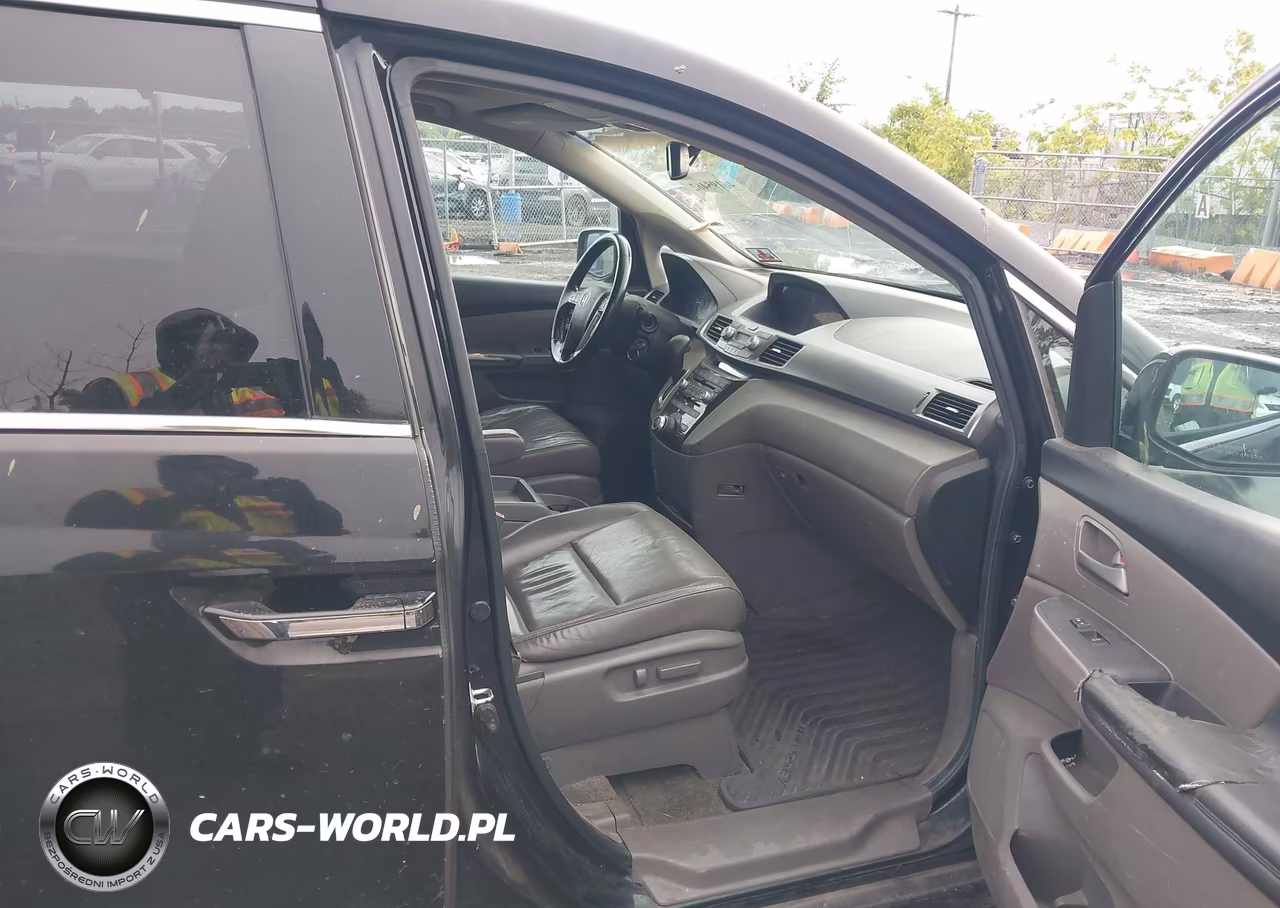 2012 Honda Odyssey Touring-Touring Elite VIN:5FNRL5H9XCB086051 - 5