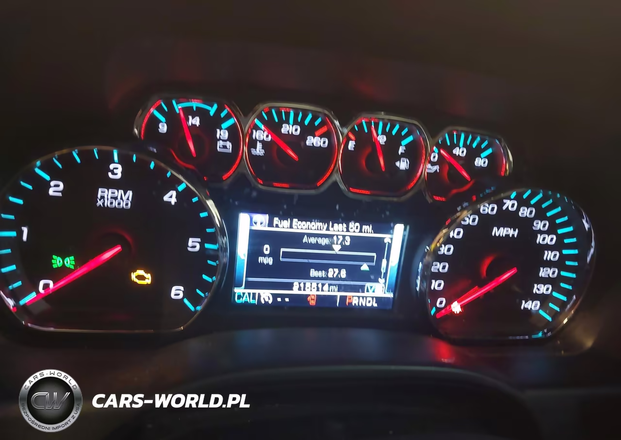 2017 Chevrolet Silverado 1500 1Lt VIN:3GCUKREC9HG230825 - 7
