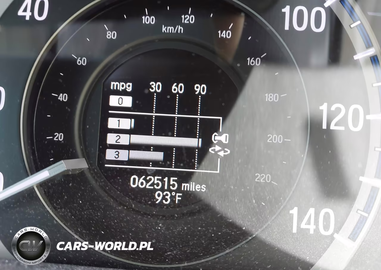 2015 Honda Accord Hybrid VIN:1HGCR6F3XFA004696 - 16