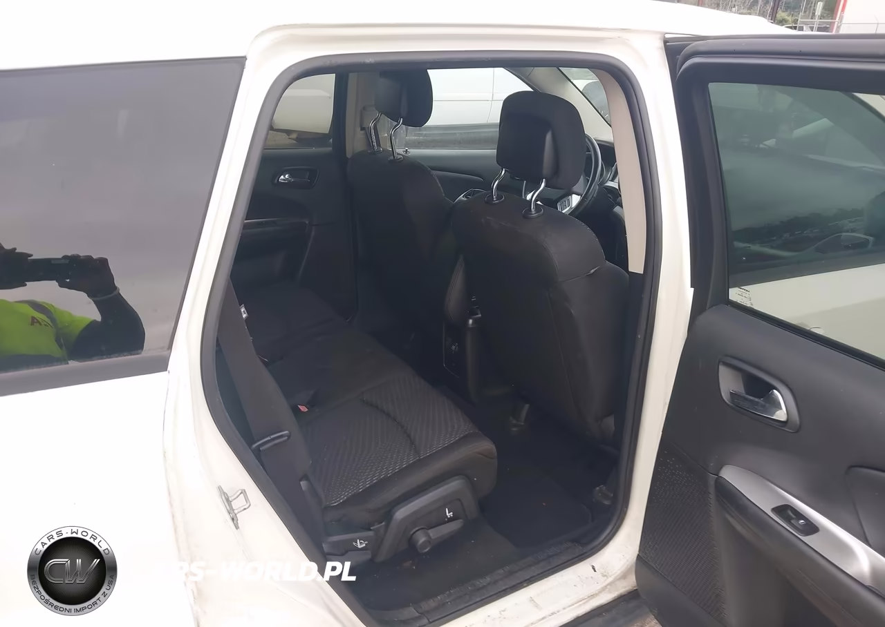 2016 Dodge Journey Se VIN:3C4PDCAB9GT174246 - 8