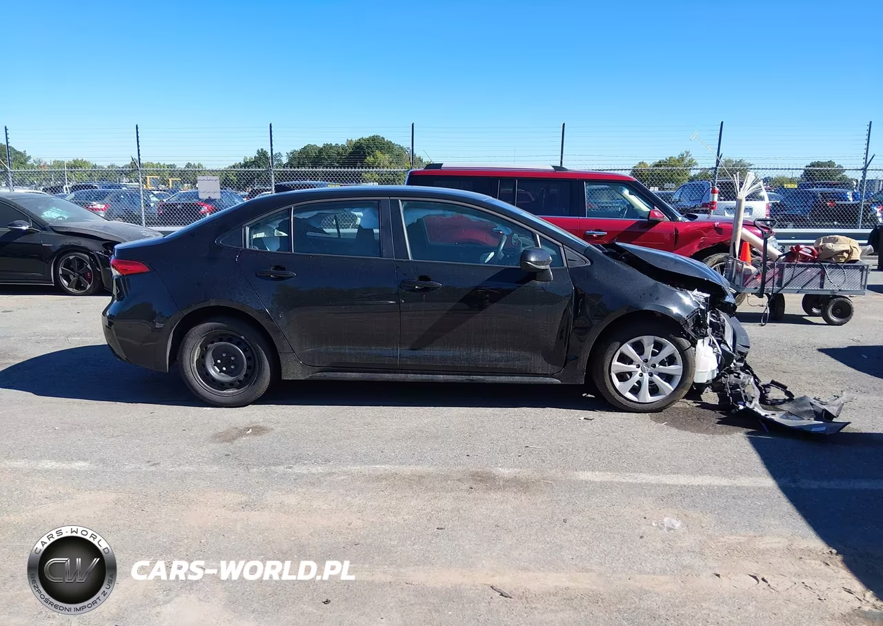 2026 Toyota Corolla Le VIN:5YFB4MDE4TP430781 - 14