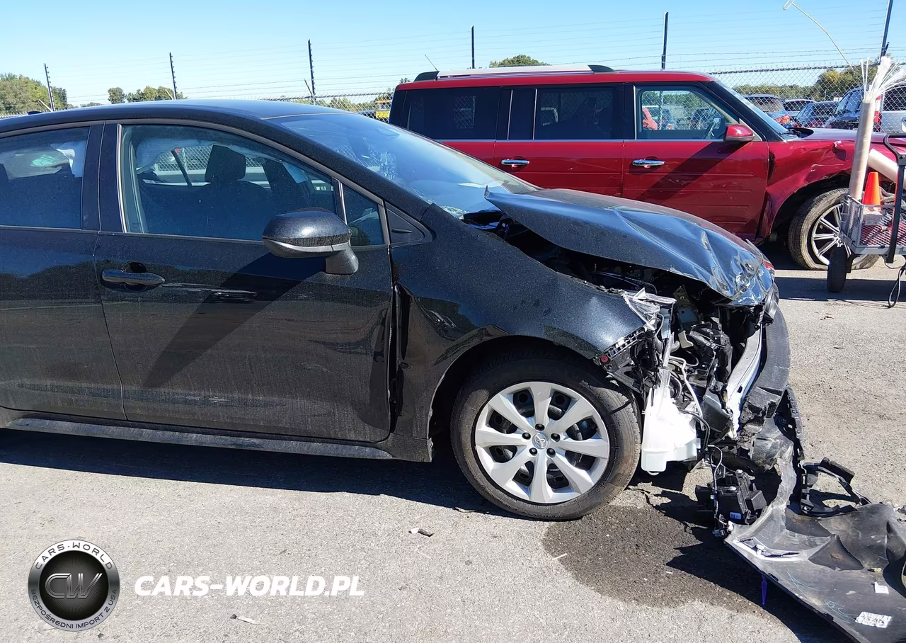 2026 Toyota Corolla Le VIN:5YFB4MDE4TP430781 - 18