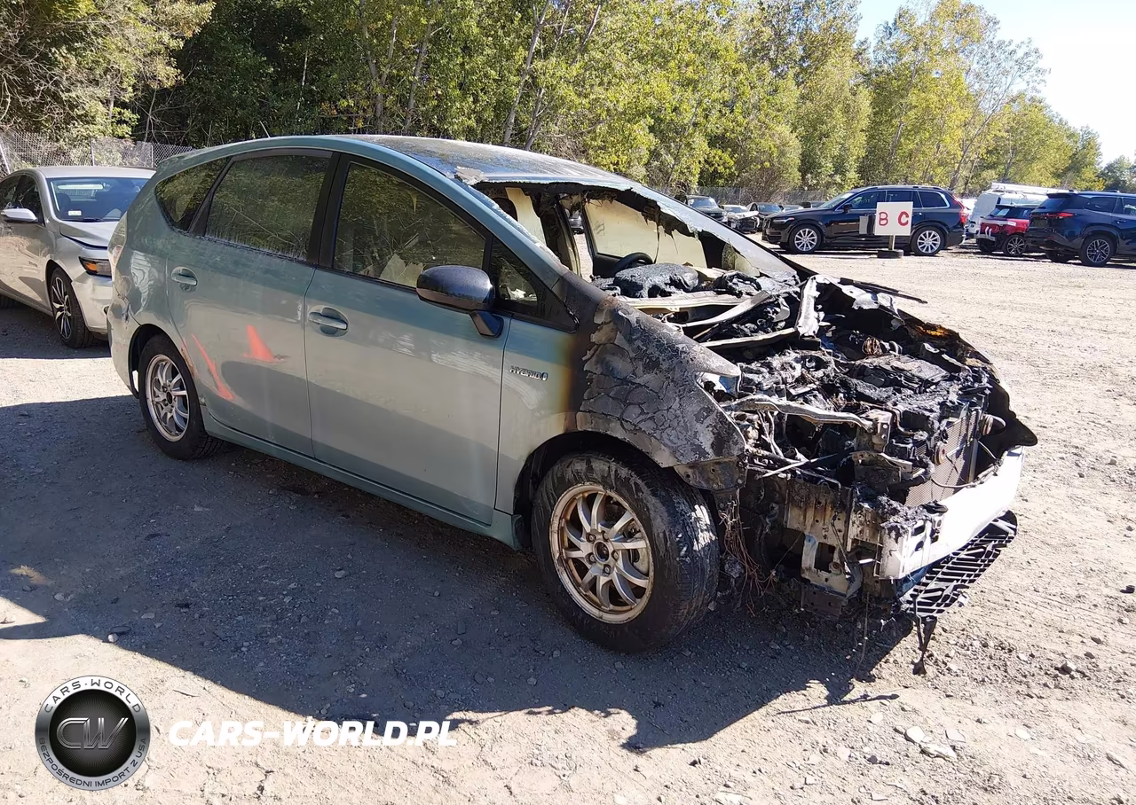 2014 Toyota Prius V Three