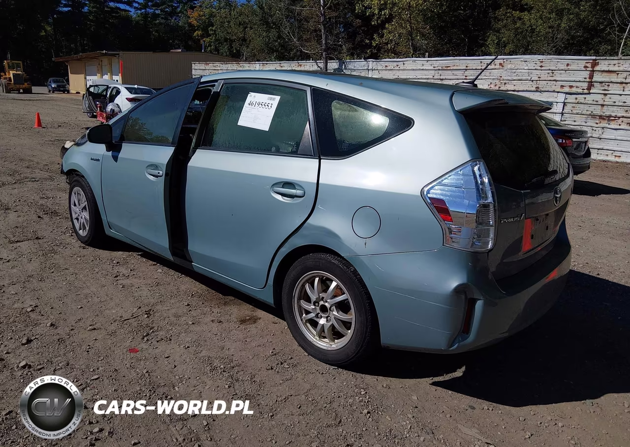 2014 Toyota Prius V Three VIN:JTDZN3EUXEJ012972 - 3