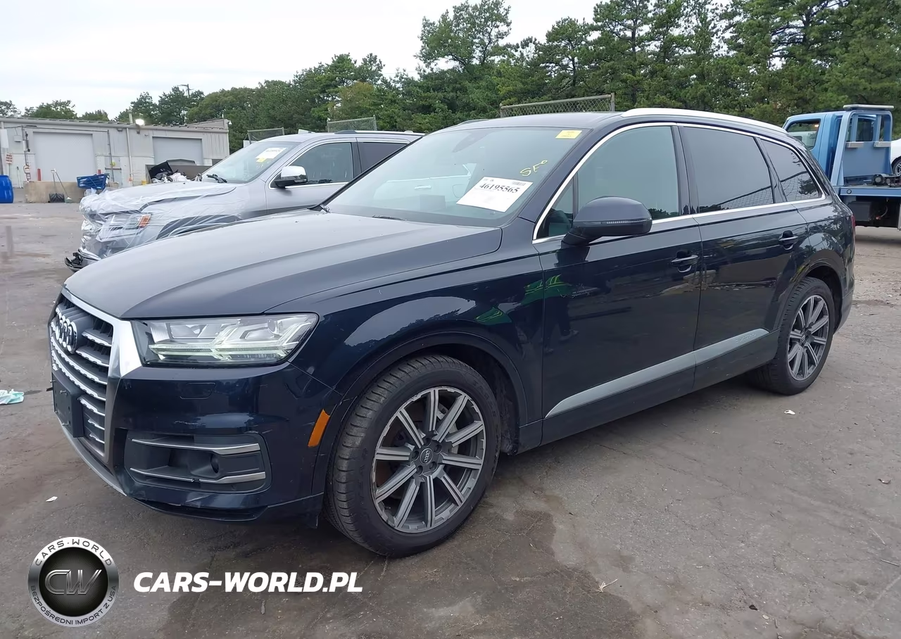 2017 Audi Q7 3.0T Premium VIN:WA1VAAF73HD015717 - 2