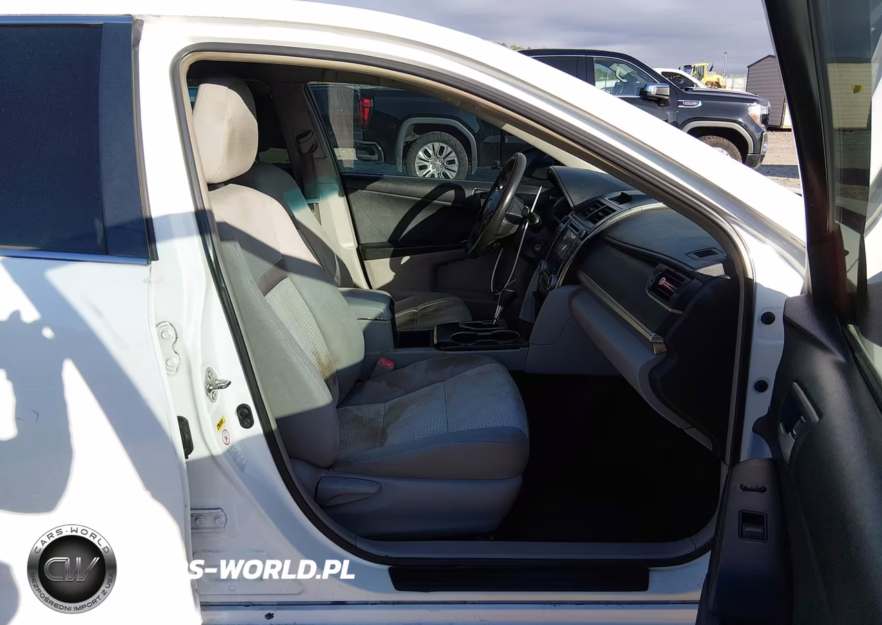 2014 Toyota Camry L VIN:4T4BF1FK5ER415001 - 5