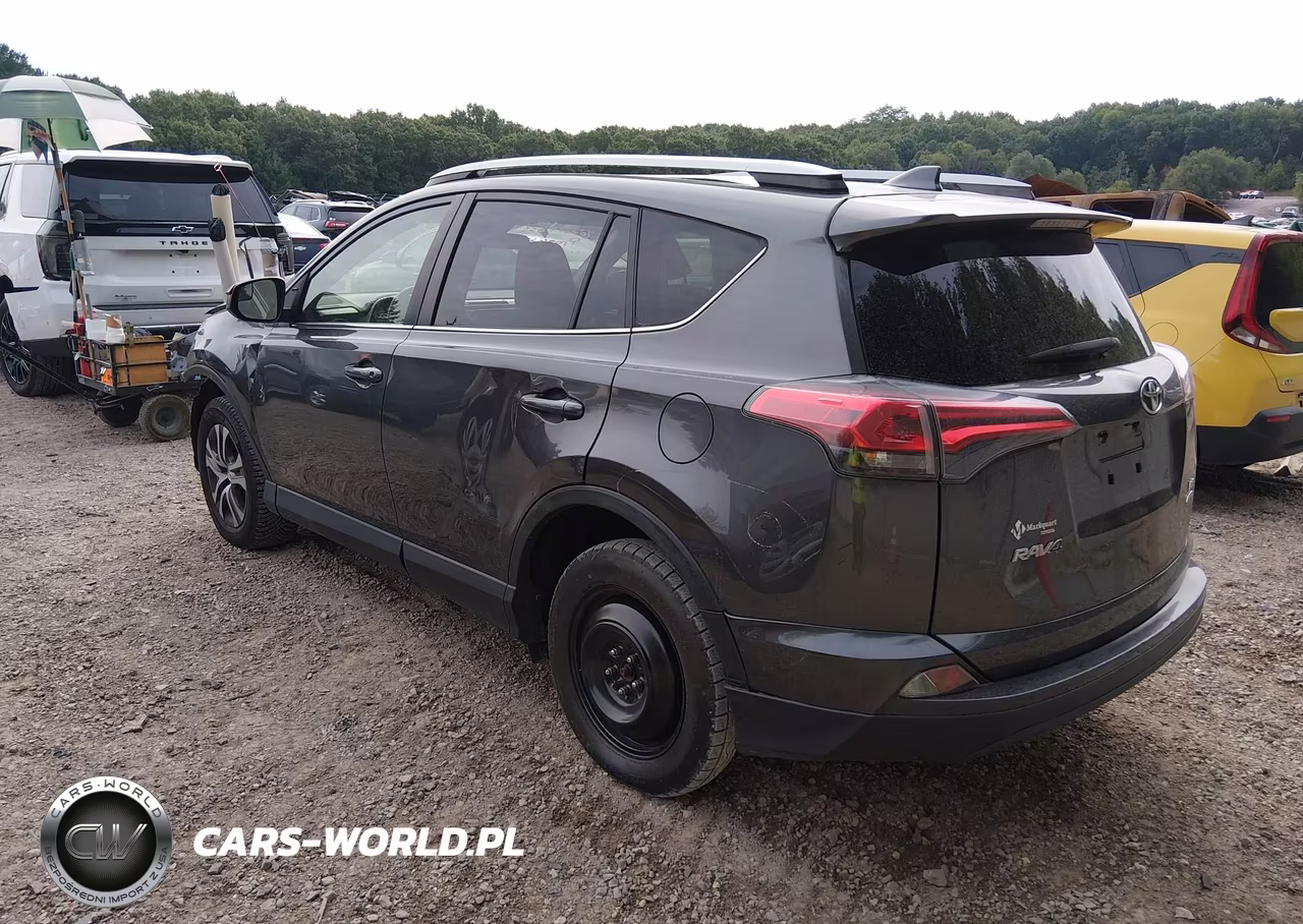 2017 Toyota Rav4 Le VIN:JTMBFREV8HJ147477 - 3