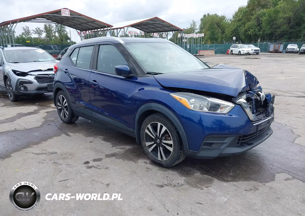 2018 Nissan Kicks Sv VIN:3N1CP5CU3JL541135 - 1