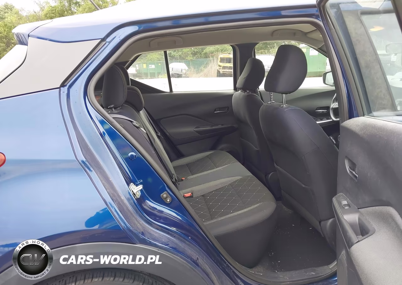 2018 Nissan Kicks Sv VIN:3N1CP5CU3JL541135 - 8