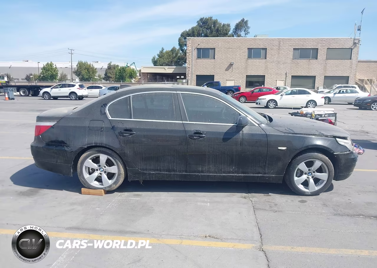 2008 BMW 5 Series 528I VIN:WBANU53528CT12617 - 14