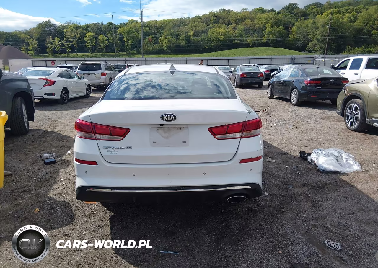 2020 Kia Optima Lx VIN:5XXGT4L34LG440566 - 16