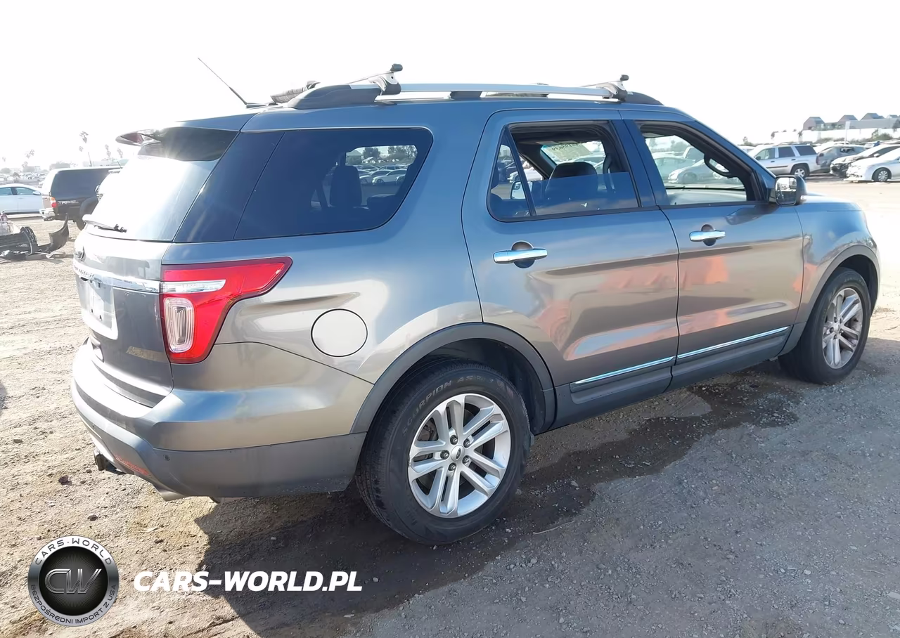 2014 Ford Explorer Xlt VIN:1FM5K7D83EGB79136 - 4