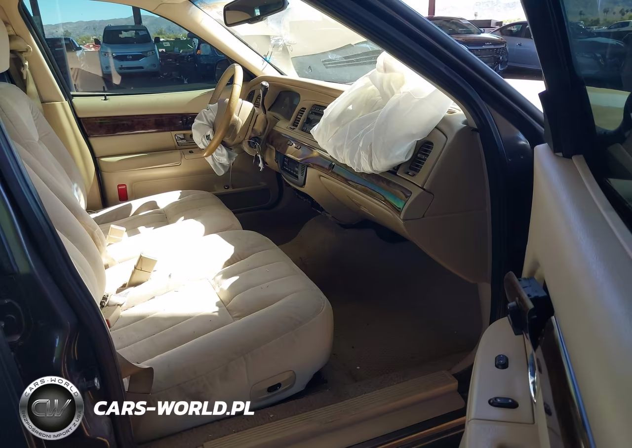 2007 Mercury Grand Marquis Ls VIN:2MEFM75W47X610045 - 5