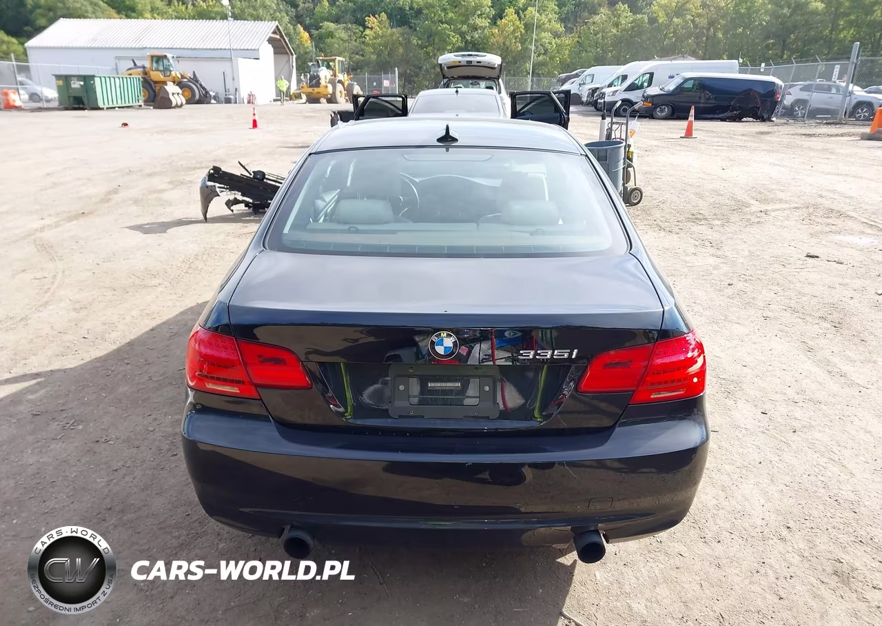 2011 BMW 335I xDrive VIN:WBAKF9C5XBE619792 - 16