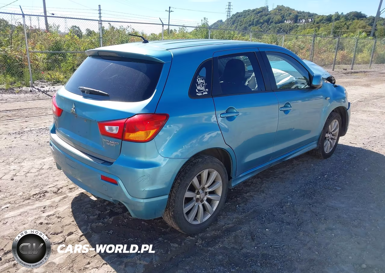 2011 Mitsubishi Outlander Sport Se VIN:JA4AR4AU0BZ015142 - 4