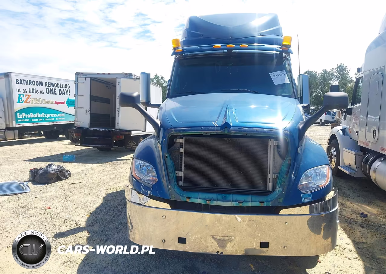 2018 International Lt VIN:3HSDZAPR8JN753647 - 11