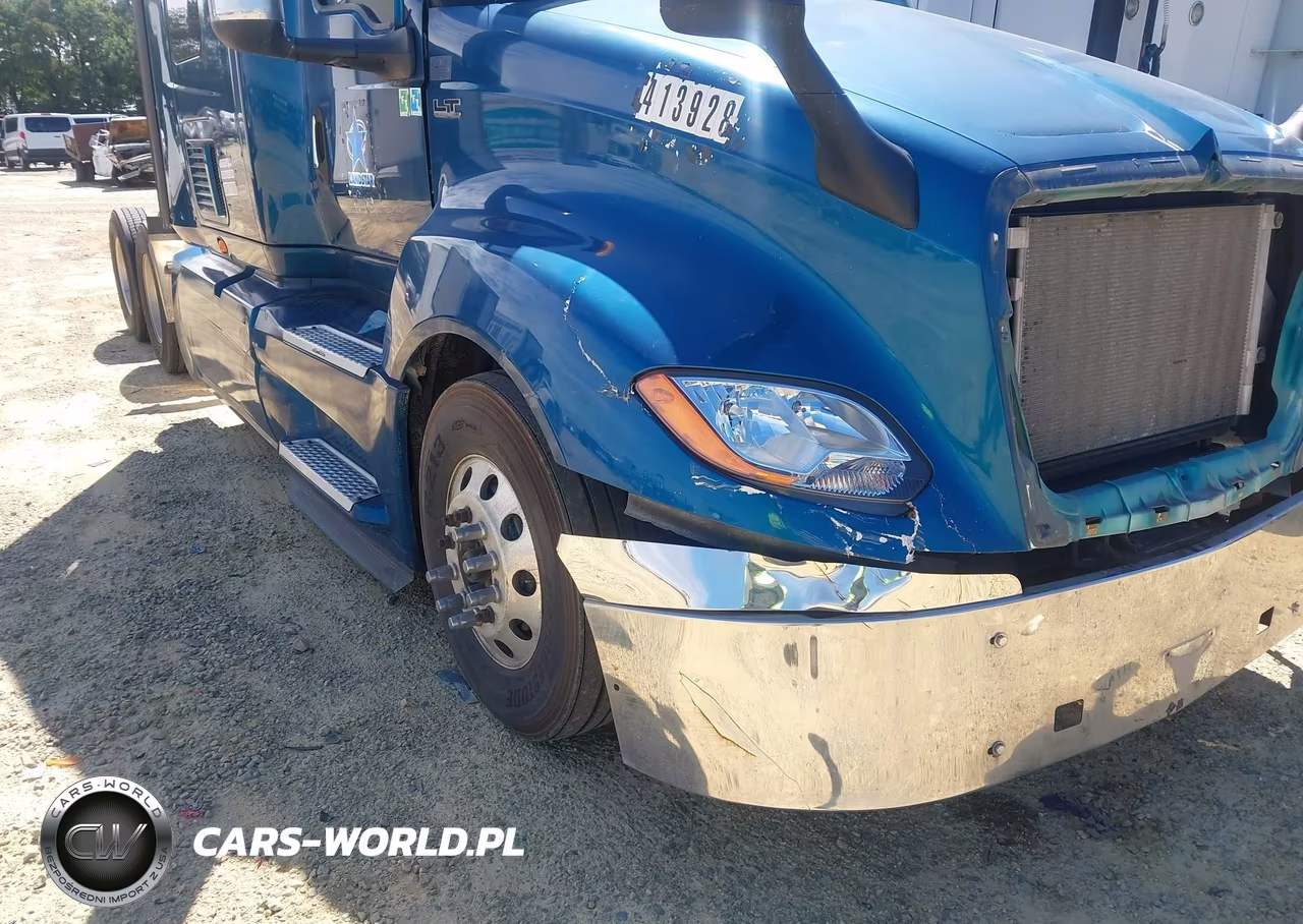 2018 International Lt VIN:3HSDZAPR8JN753647 - 13