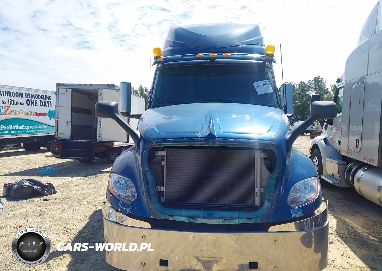 2018 International Lt VIN:3HSDZAPR8JN753647 - 16