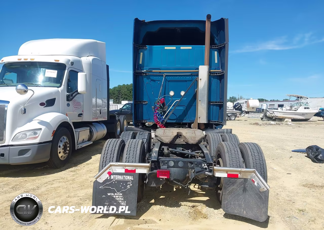 2018 International Lt VIN:3HSDZAPR8JN753647 - 19