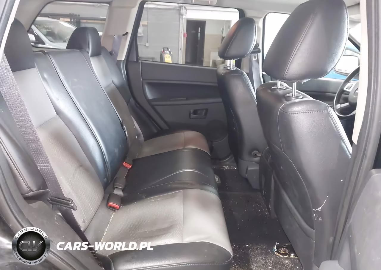 2008 Jeep Grand Cherokee Laredo VIN:1J8GR48K98C104197 - 8