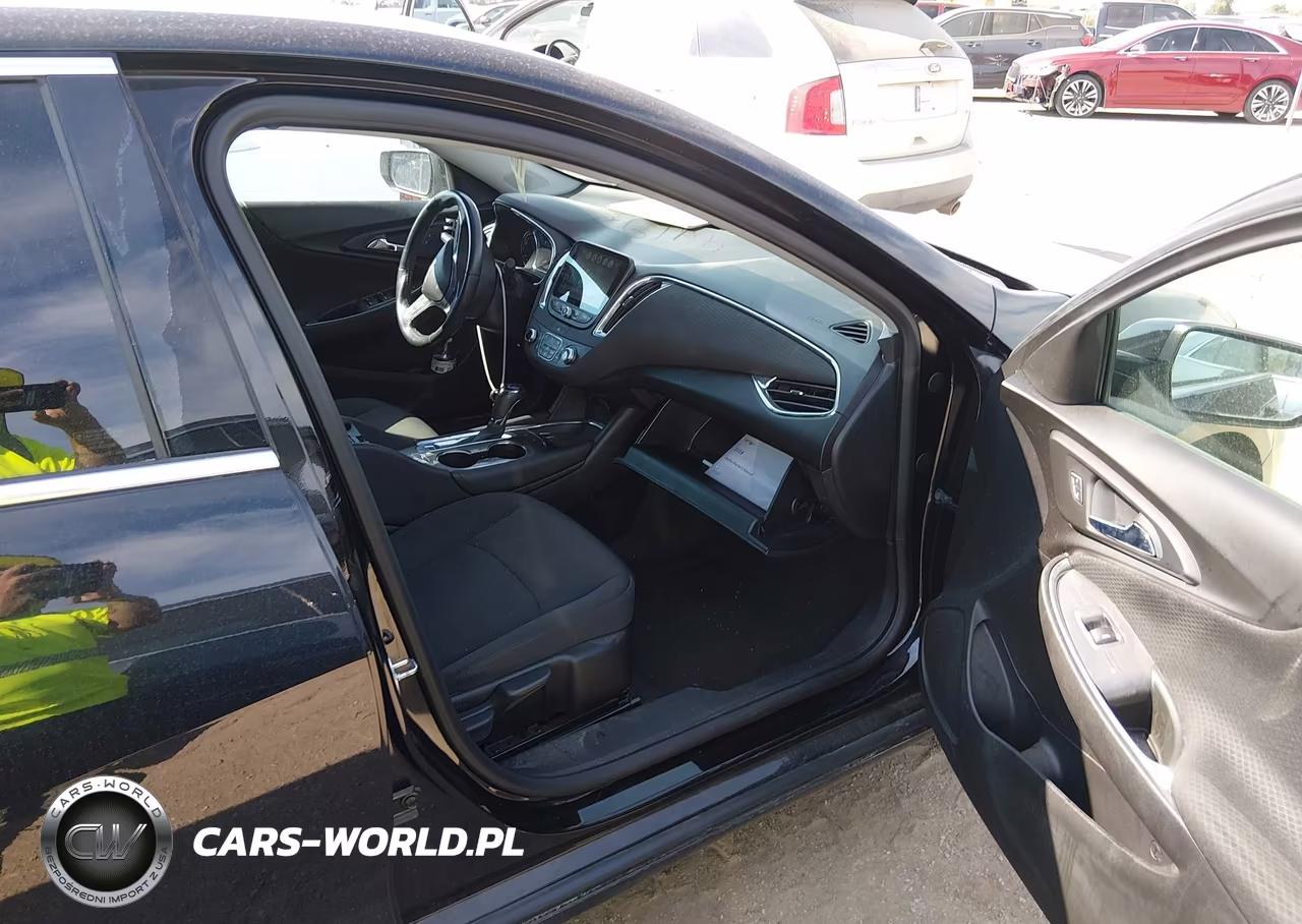 2018 Chevrolet Malibu Hybrid VIN:1G1ZF5SU5JF289225 - 5