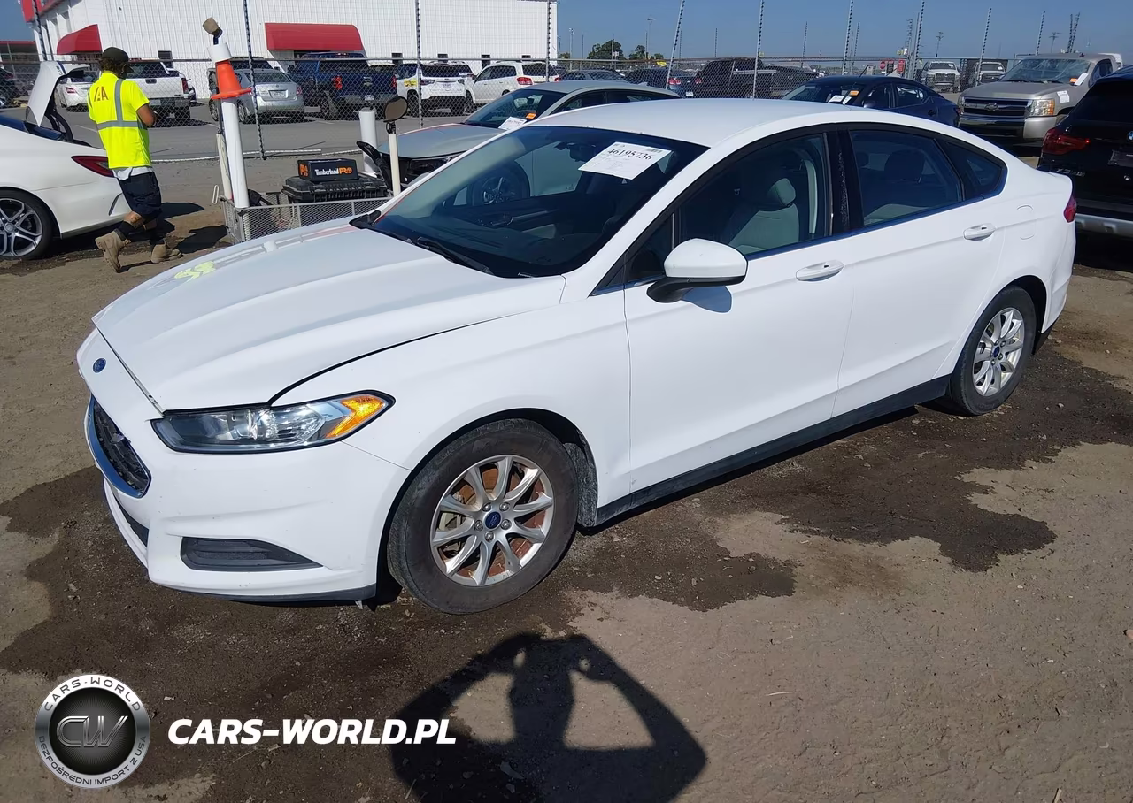 2015 Ford Fusion S VIN:3FA6P0G79FR256046 - 2