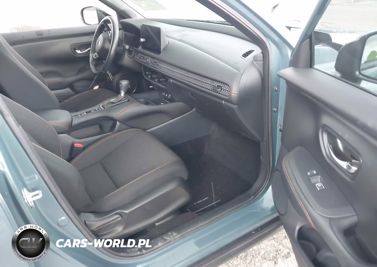 2026 Honda Hr-V 2Wd Sport VIN:3CZRZ1H55TM719050 - 5