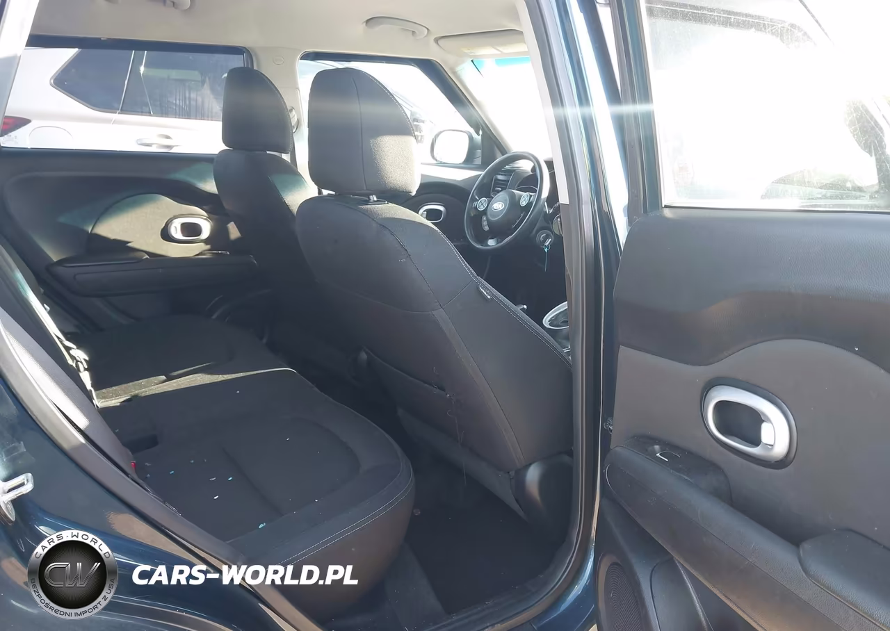 2017 Kia Soul + VIN:KNDJP3A54H7424439 - 8