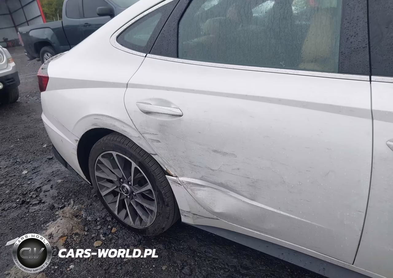 2022 Hyundai Sonata Limited VIN:KMHL34J23NA201643 - 18