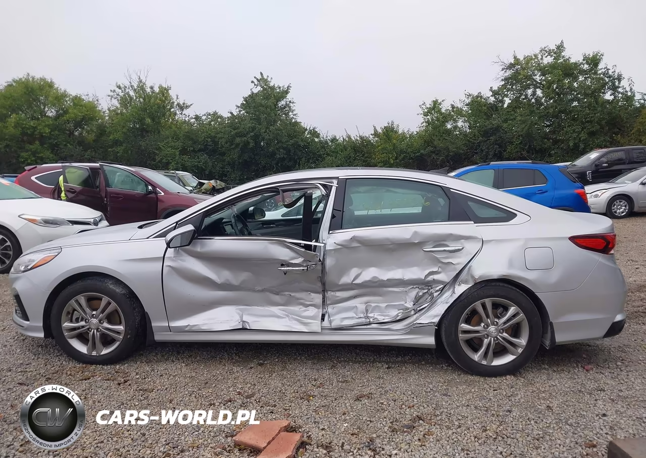 2019 Hyundai Sonata Limited VIN:5NPE34AF1KH811917 - 15
