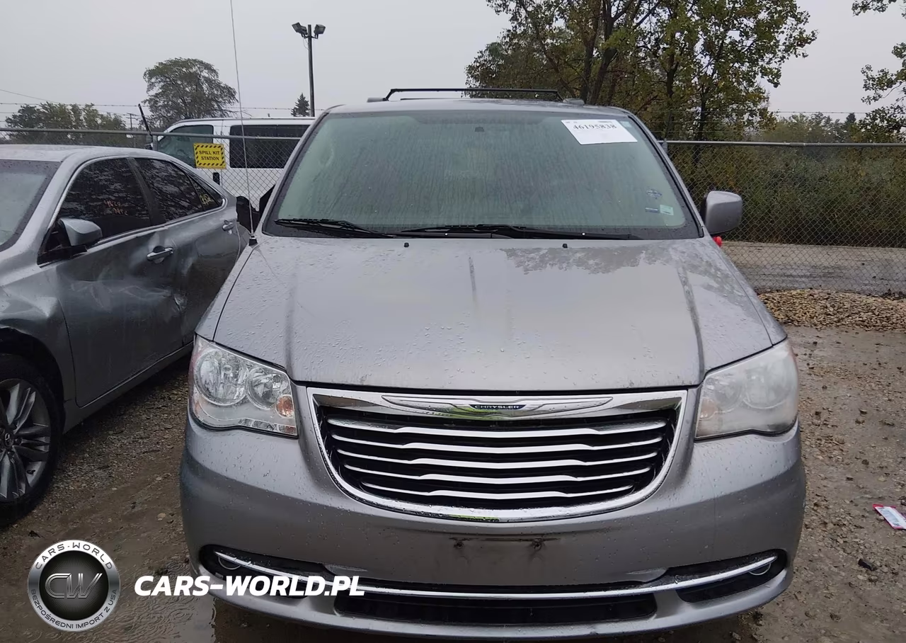 2016 Chrysler Town & Country Touring VIN:2C4RC1BG8GR255364 - 12
