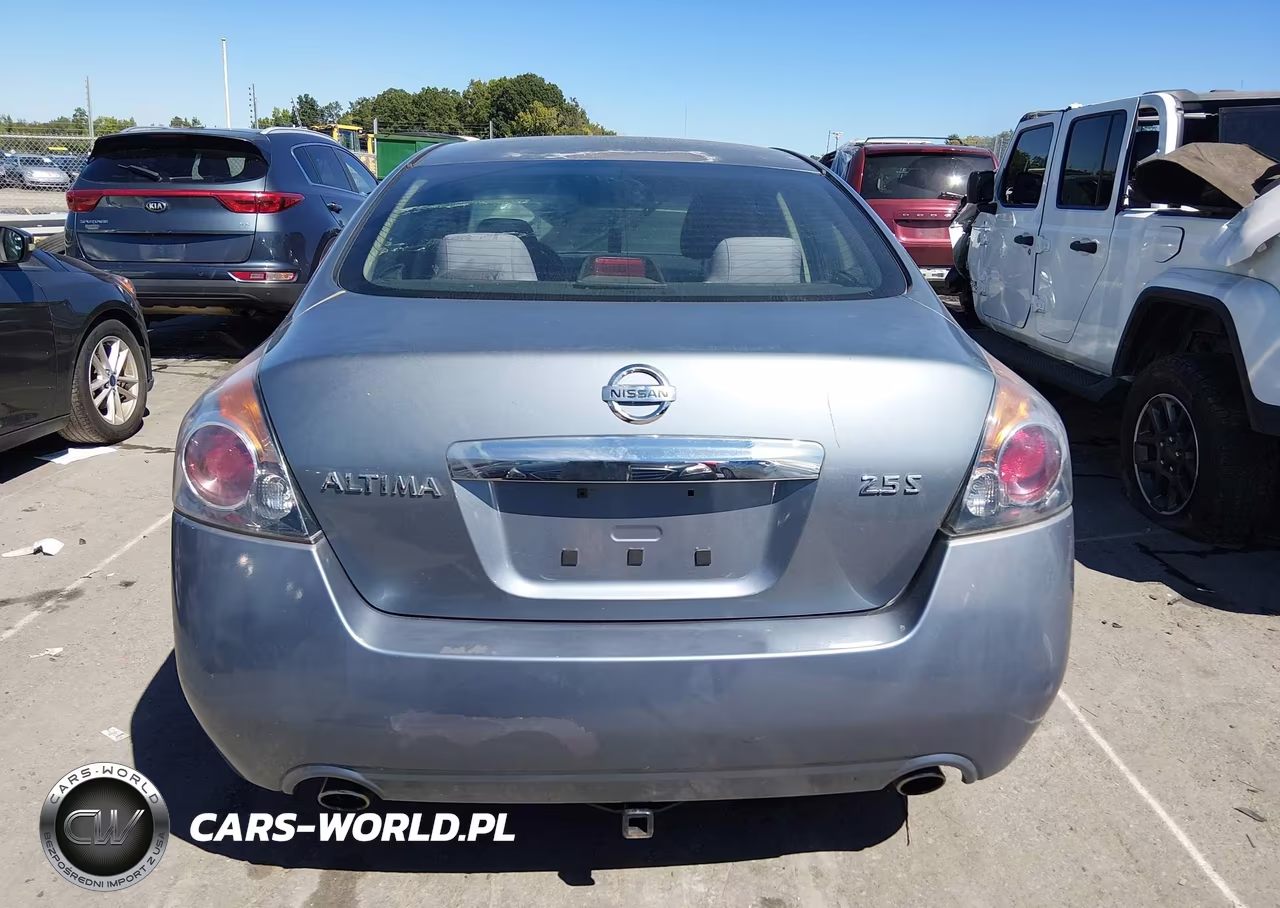 2011 Nissan Altima 2.5 S VIN:1N4AL2AP7BN495585 - 16