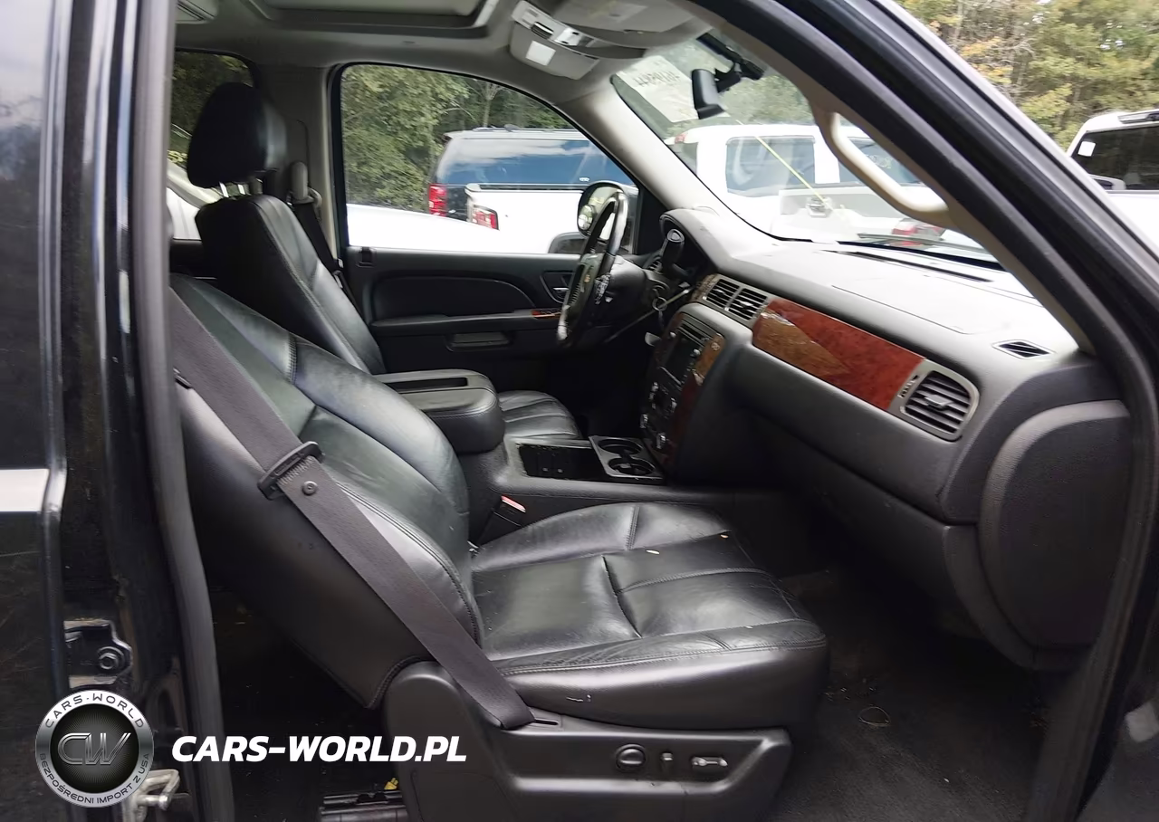 2011 Chevrolet Suburban 1500 Lt1 VIN:1GNSKJE38BR377161 - 5
