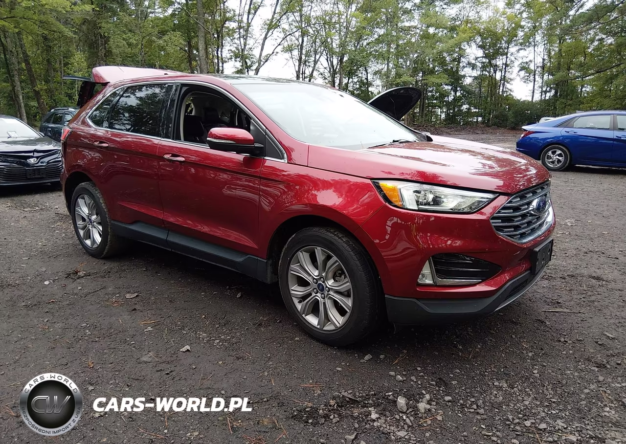 2019 Ford Edge Titanium