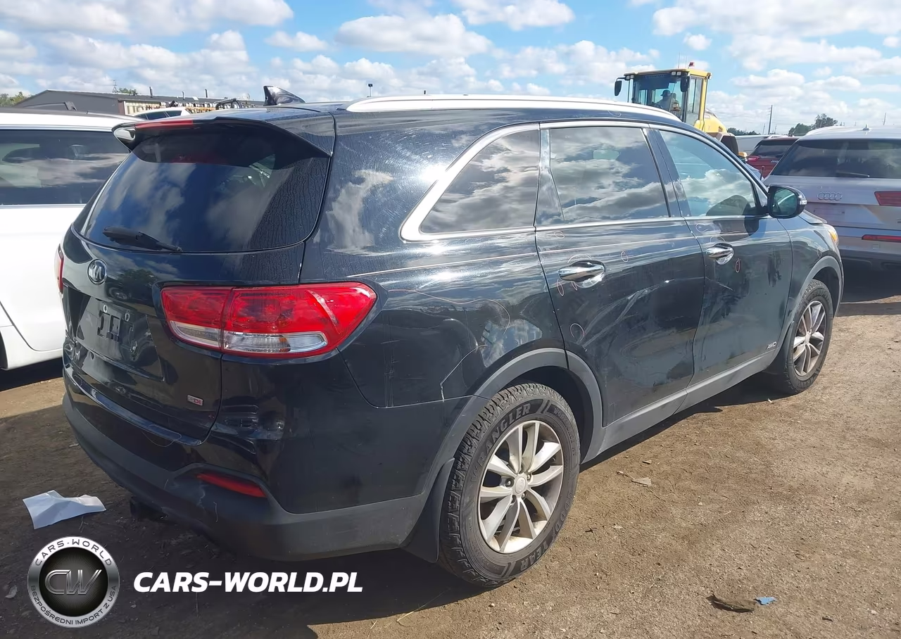 2018 Kia Sorento 2.4L Lx VIN:5XYPGDA36JG388051 - 4